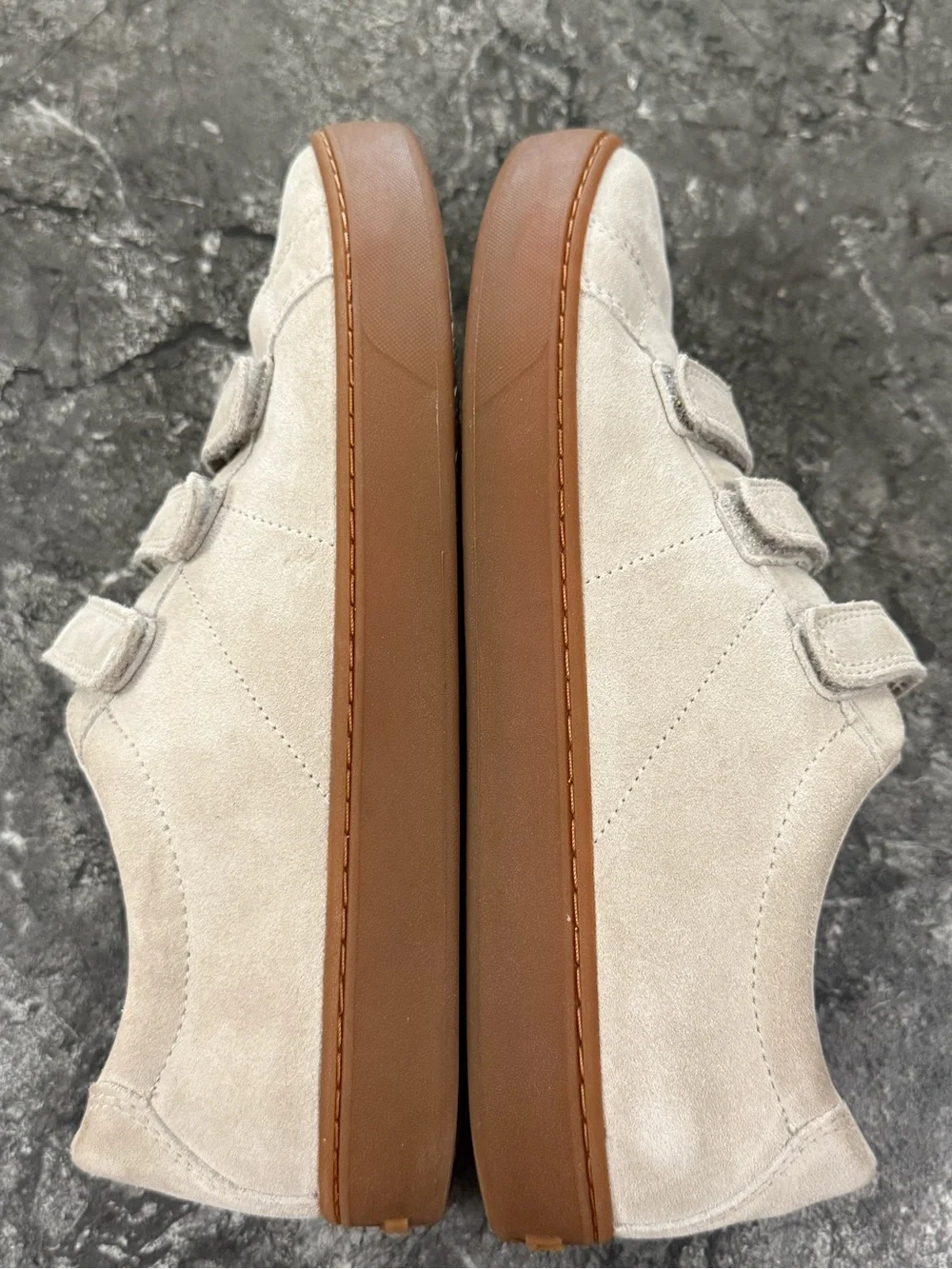 L.L. Bean Eco Bay Suede Triple Hook & Loop Sneakers Gum Sole Lt Gray Sz 10